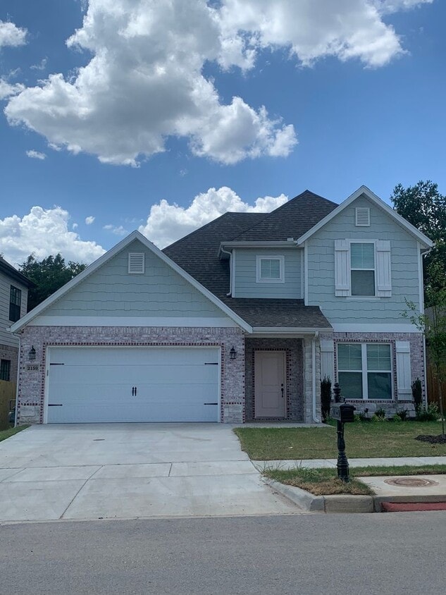 Primary Photo - Like New Four Bedroom Three Bath in NW Fay...