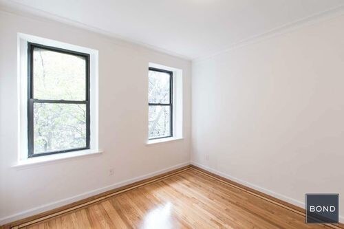 Primary Photo - 443 W 51st St