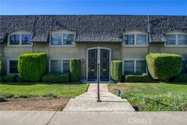 Primary Photo - 101 E Cypress Ave