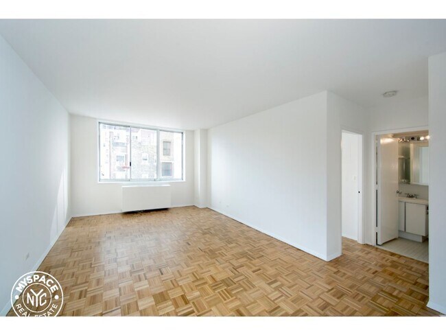 Foto del edificio - 424 West End Ave