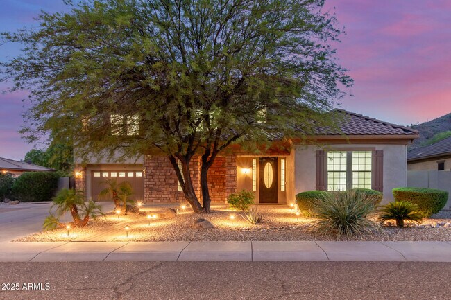 Foto del edificio - 5811 W Bonanza Ln