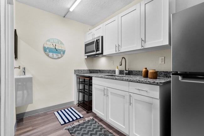 Interior Photo - Breakwater Studios