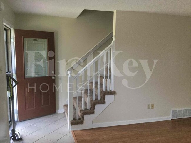 Building Photo - 1579 Belle Trees Dr