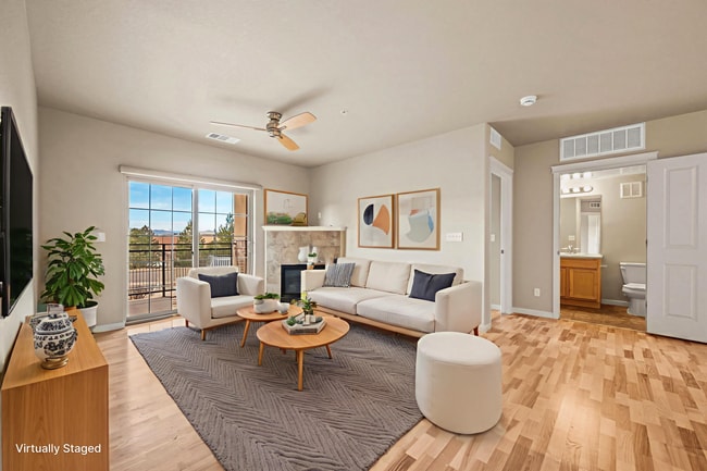 Spacious 2 Bed 2 Bath Condo in Highlands Ranch!! - Spacious 2 Bed 2 Bath Condo in Highlands Ranch!!