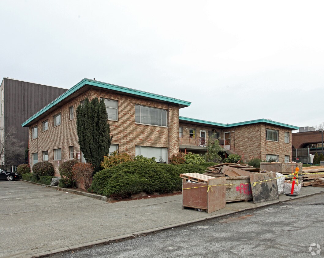 302 Harvard Ave, Seattle, WA 98102 302 Harvard Ave Seattle, WA