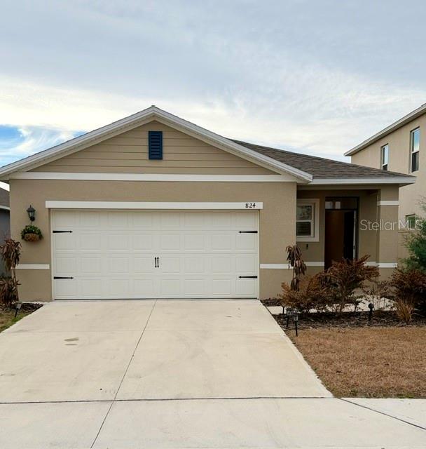 Foto del edificio - 824 Horsetail Dr