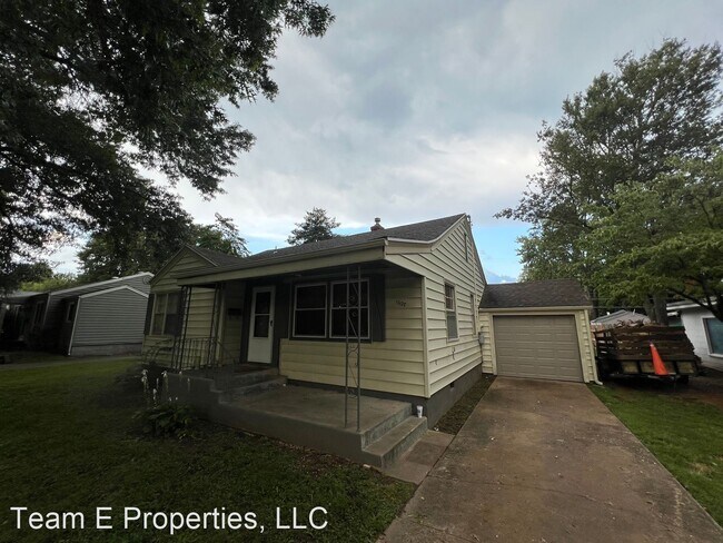 Building Photo - 2 br, 2 bath House - 1627 S. Fairway Ave
