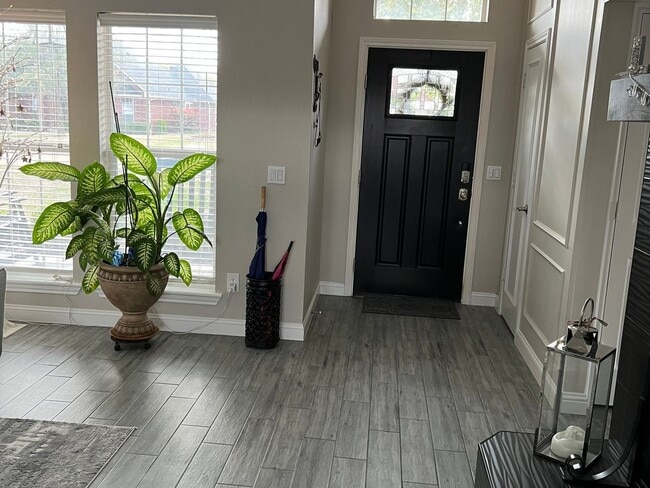 Foto del edificio - 408 N Kylie Ln