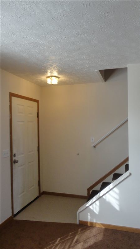 Building Photo - 107 Arrowhead Dr