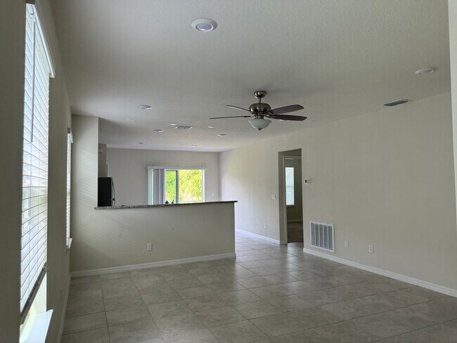 Foto del edificio - FOR RENT in Live Oak Lake – St. Cloud!