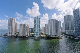 Building Photo - 325 S Biscayne Blvd