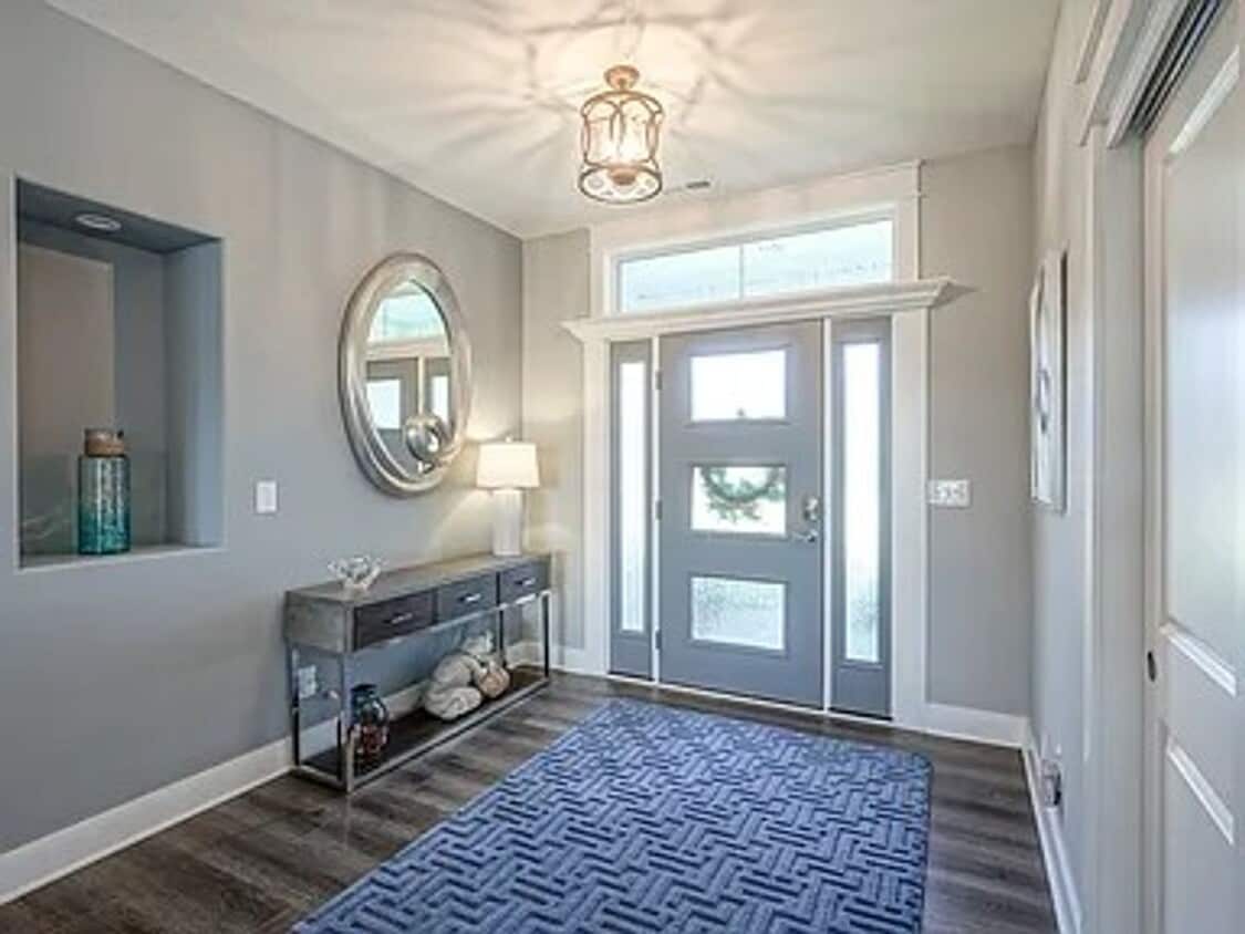 Foto del edificio - 740 E Holland Dr