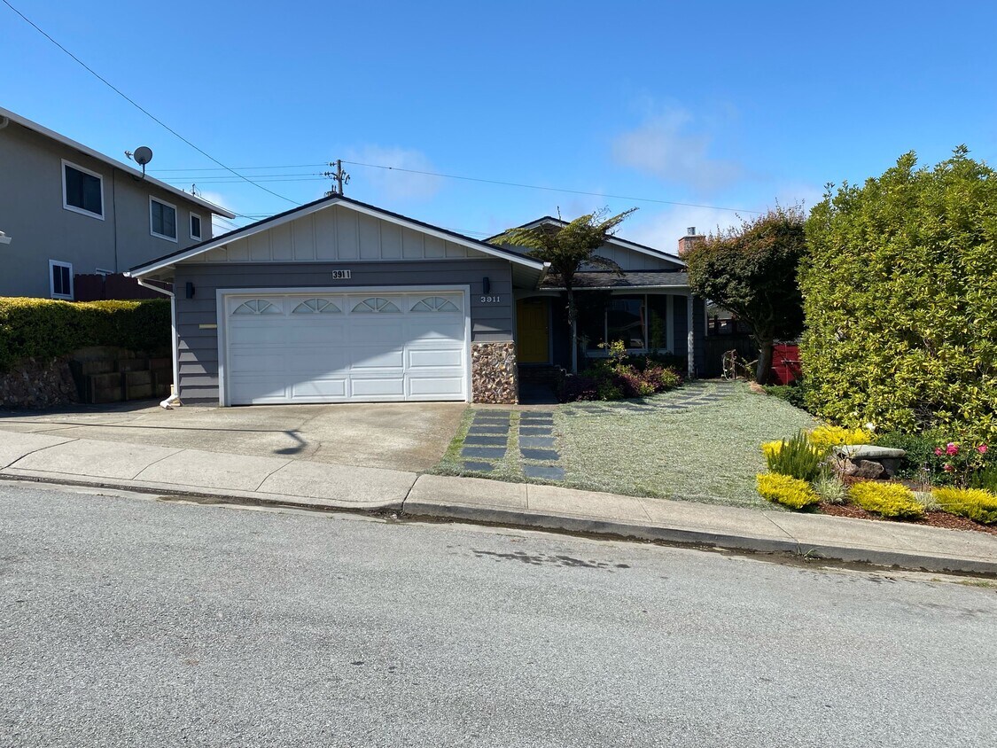 3911 Moulton Dr, San Bruno, CA 94066 House for Rent in San Bruno, CA