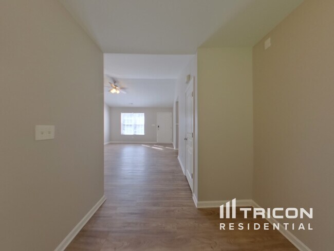 Foto del edificio - 4842 Elizabeth Rd