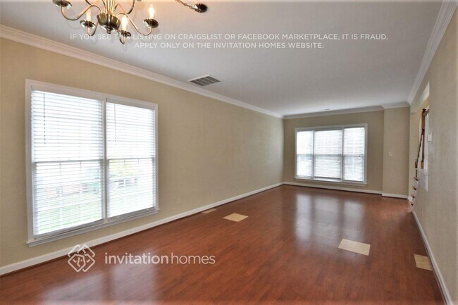 Foto del edificio - 9714 Spring Crest Ct