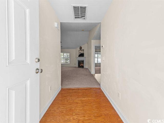 Foto del edificio - 176 Whispering Oaks Dr