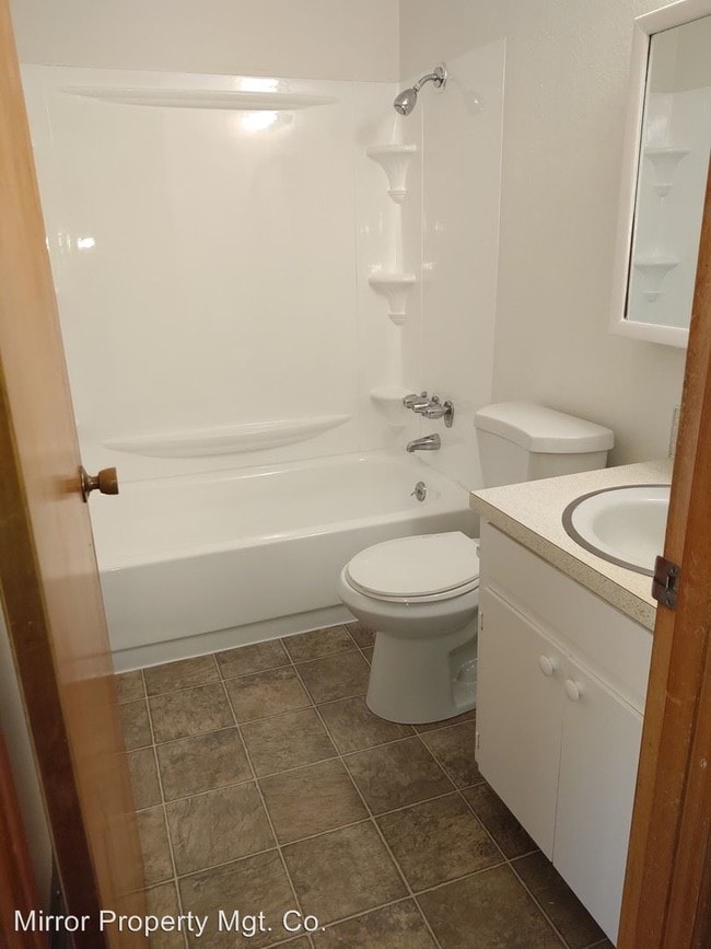 7535 N Heppner Ave, Portland, OR 97203 Room for Rent in Portland, OR