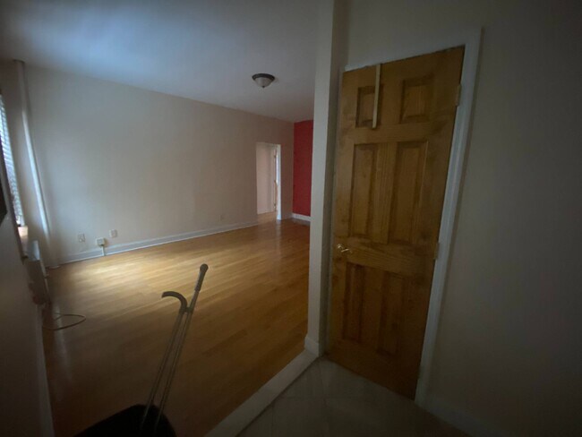 Foto del edificio - 8302 6th Ave