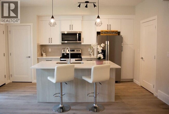 Photo du bâtiment - 400-400 Belmont St SW