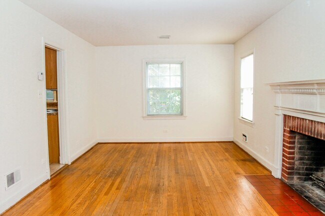 Foto del edificio - 2321 Fontaine Ave Ext