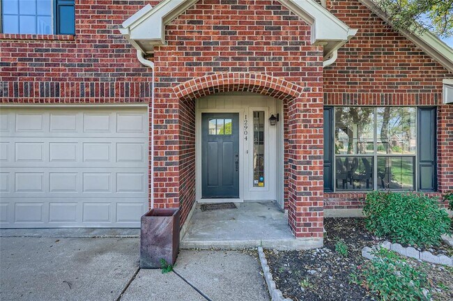 Building Photo - 12904 Stanzel Dr