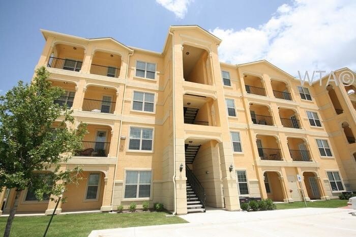 Foto principal - 2 bedroom in SAN ANTONIO TX 78245