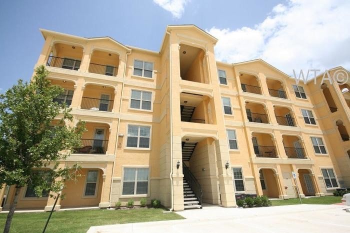 Primary Photo - 2 bedroom in SAN ANTONIO TX 78245
