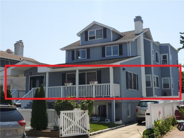 Building Photo - 154 E Penn St