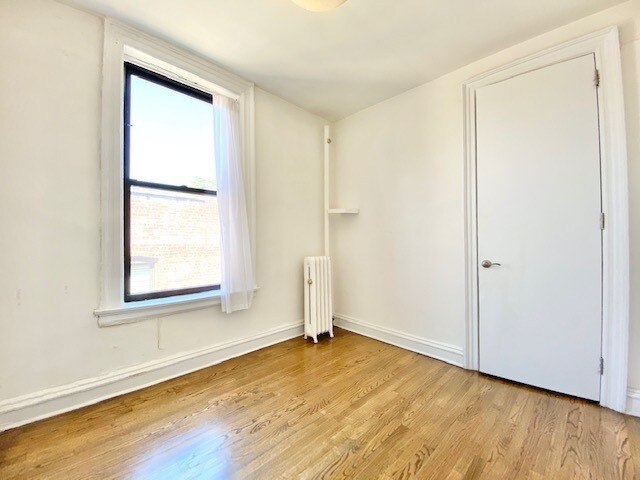 Building Photo - 545 Edgecombe Ave