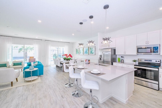 Foto del edificio - 2560 Shanti Dr