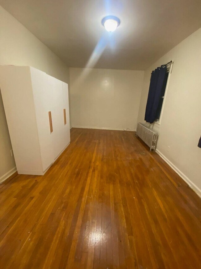 Foto del edificio - 36-40-40 Crescent St