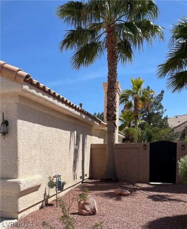 Building Photo - 7537 Drazel Way