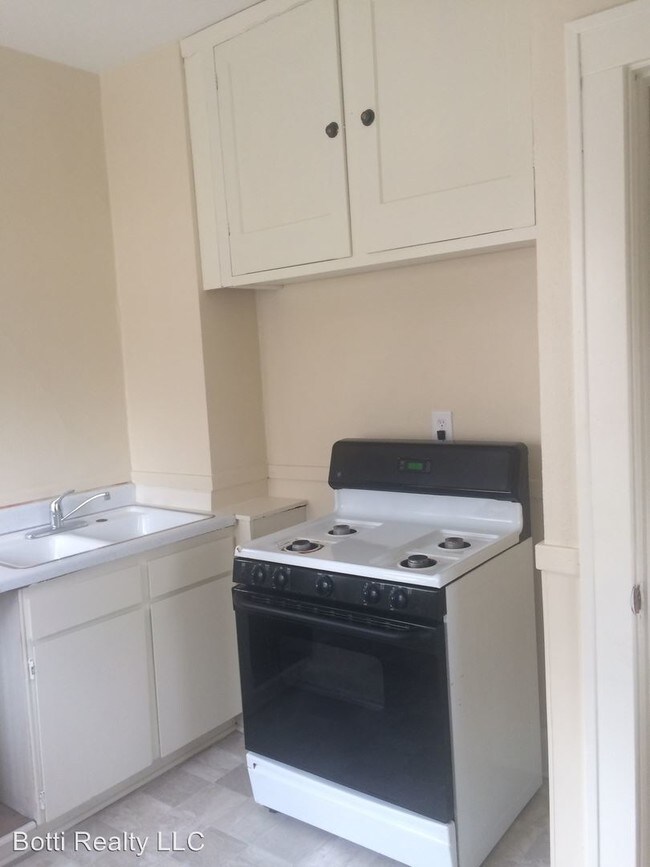 Foto del edificio - 413 Adams St