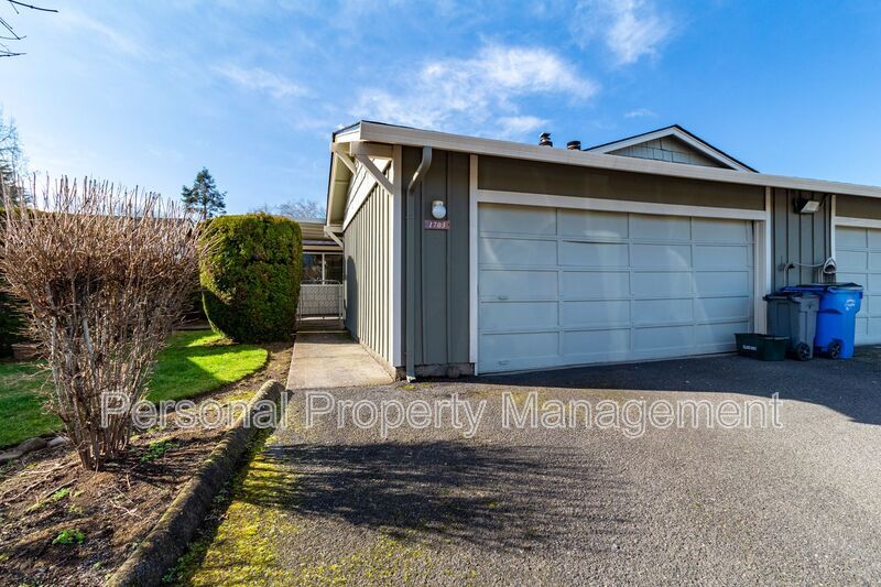 Primary Photo - 1703 SE 145th Ct