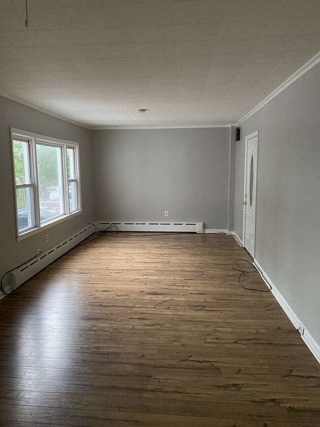 Building Photo - 34 Nobile St