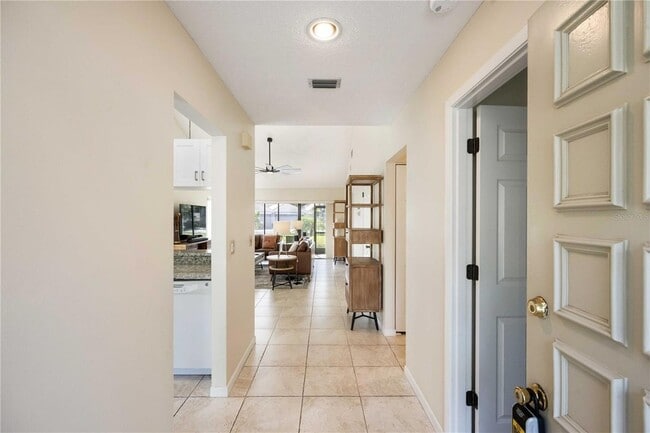 Building Photo - 5370 Myrtle Wood