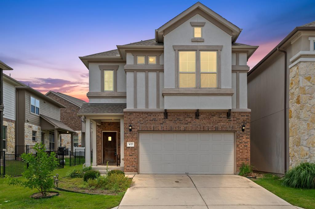 Foto principal - 2105 Town Centre Dr