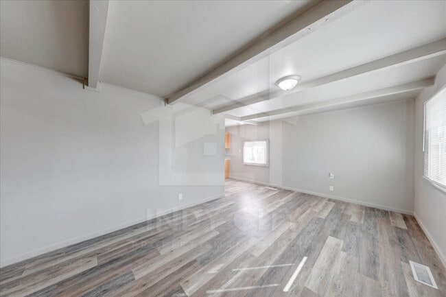 Building Photo - 7357 Evanston Ave