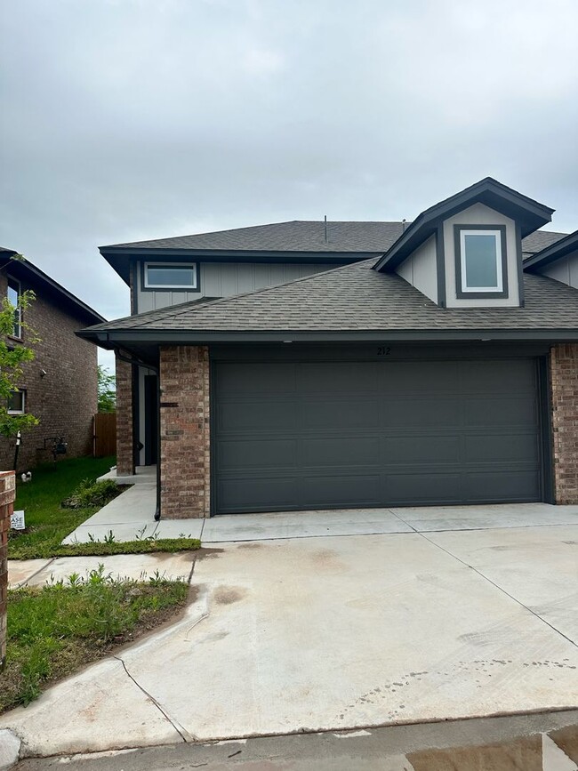 1st Month Free! - 1st Month Free! House