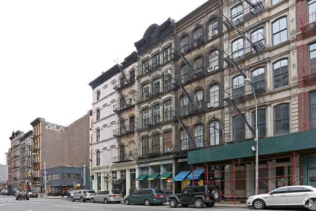 Foto del edificio - 297-301 Church St