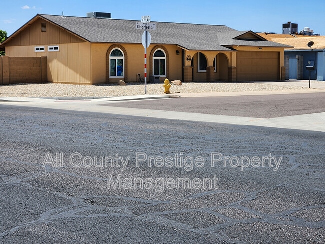 Building Photo - 4701 W Charleston Ave