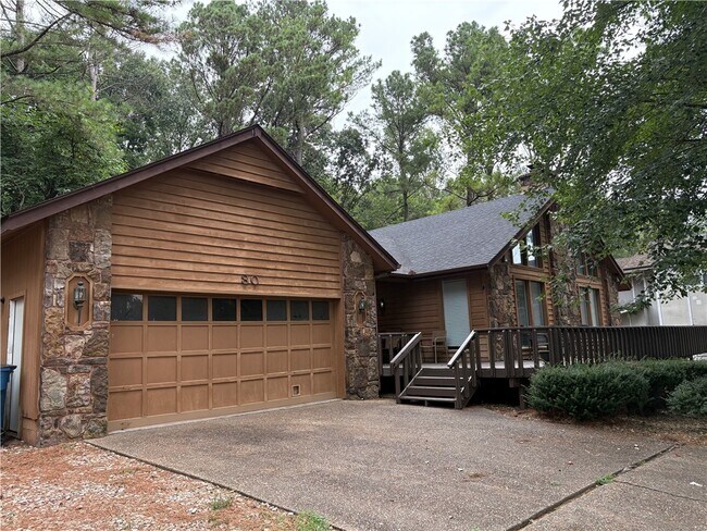 Foto del edificio - 80 Mayfair Dr