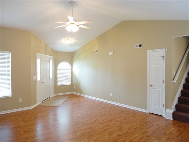 Building Photo - 4102 Loyala Chase Ln