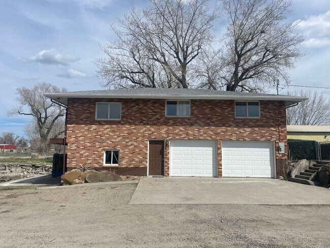 Building Photo - 1229 Thiel Rd