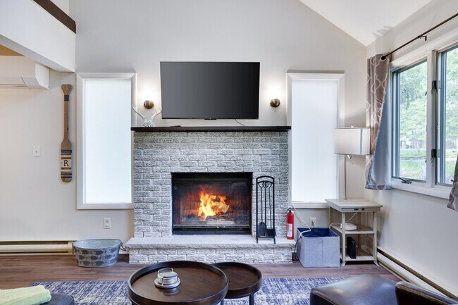 Foto del edificio - 141 Tommy's Ln