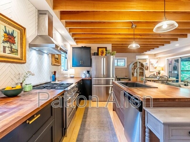 Foto del edificio - 206 Waynesville Ave