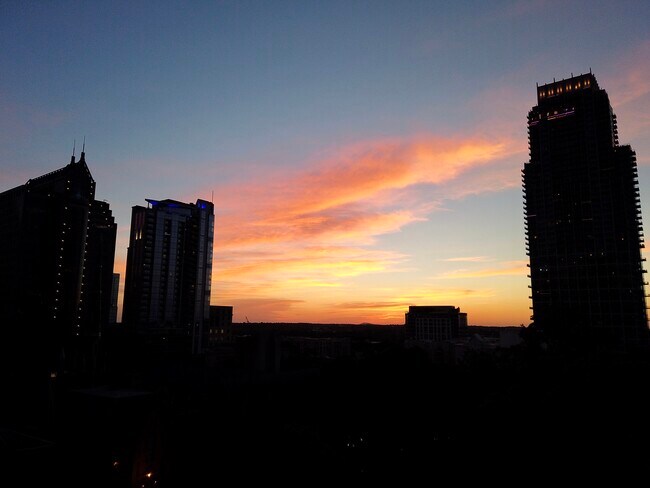 Foto del edificio - 210 N Church St