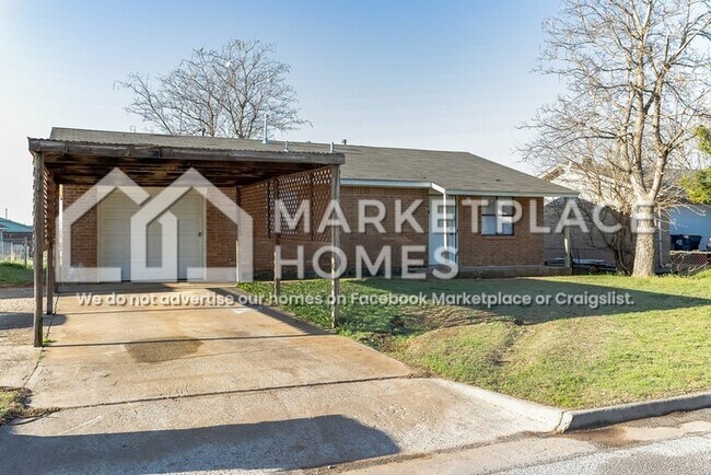 Foto del edificio - 404 E Texas Dr