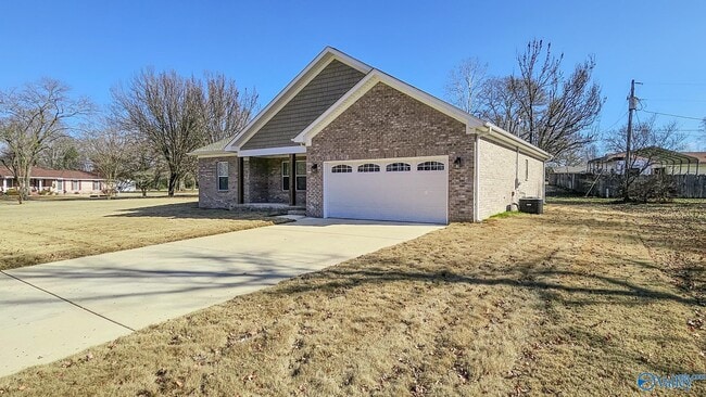 Building Photo - 14300 Peek Dr