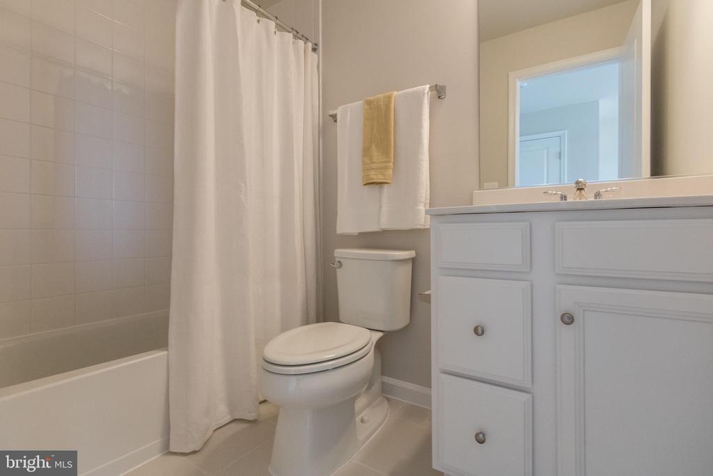 Primary Photo - 1810 Sag Harbor Ln